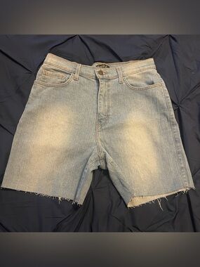 Classic Light Blue Denim Jean Shorts with Frayed Hem